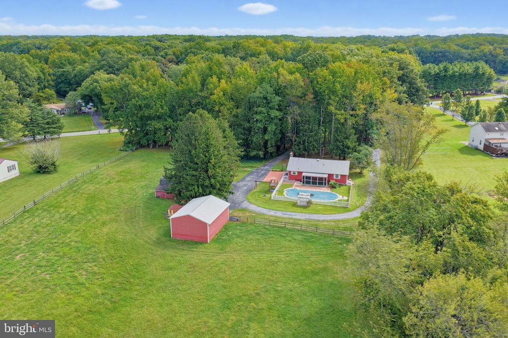 153 BLACKBIRD GREENSPRING ROAD