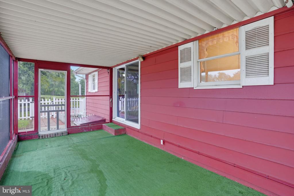 153 BLACKBIRD GREENSPRING ROAD