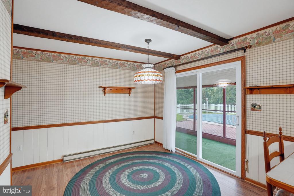 153 BLACKBIRD GREENSPRING ROAD