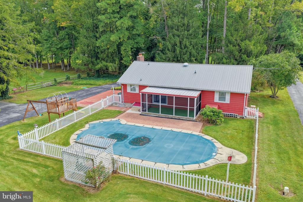 153 BLACKBIRD GREENSPRING ROAD