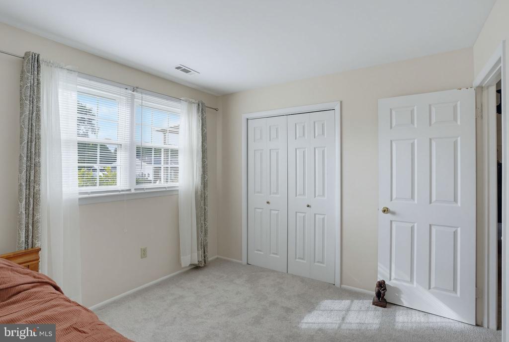 8 RENOIR TERRACE