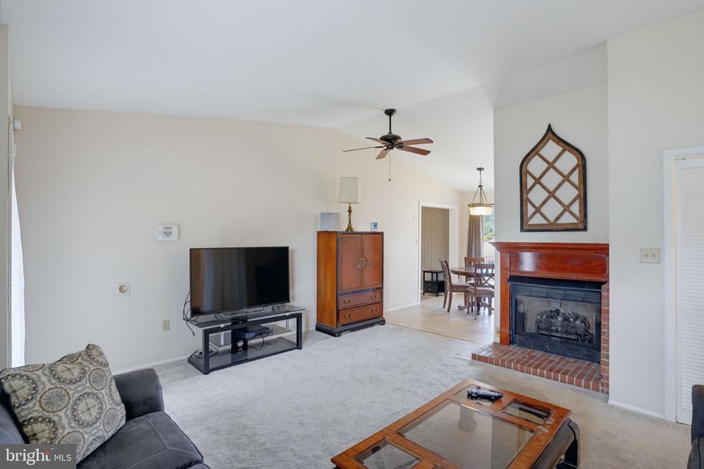 8 RENOIR TERRACE