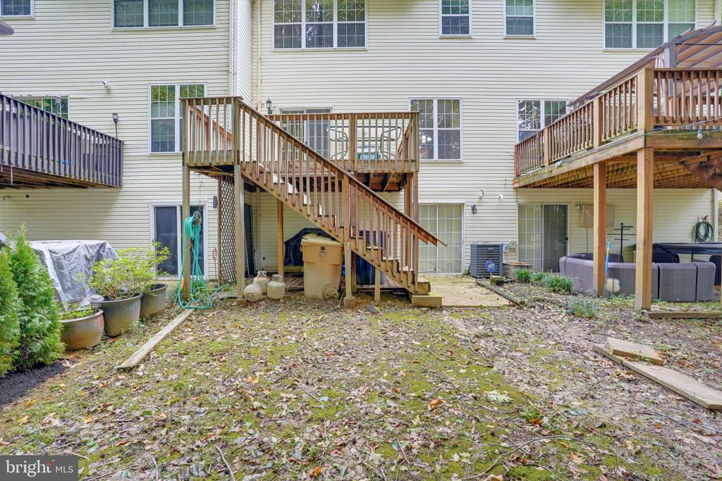 12 REDDEN COURT