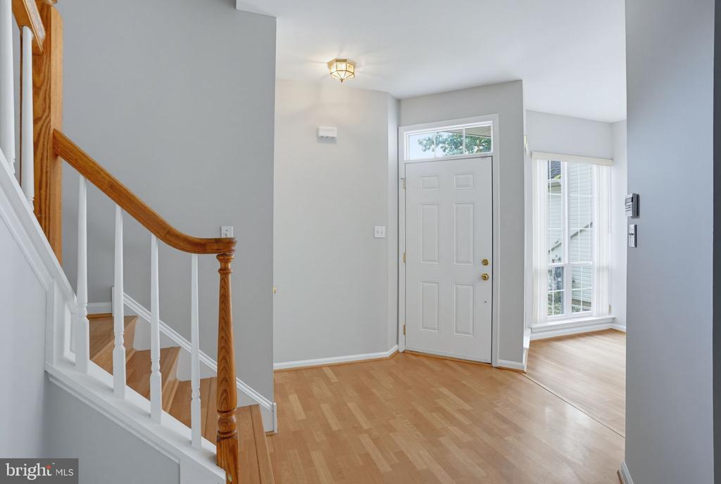 12 REDDEN COURT