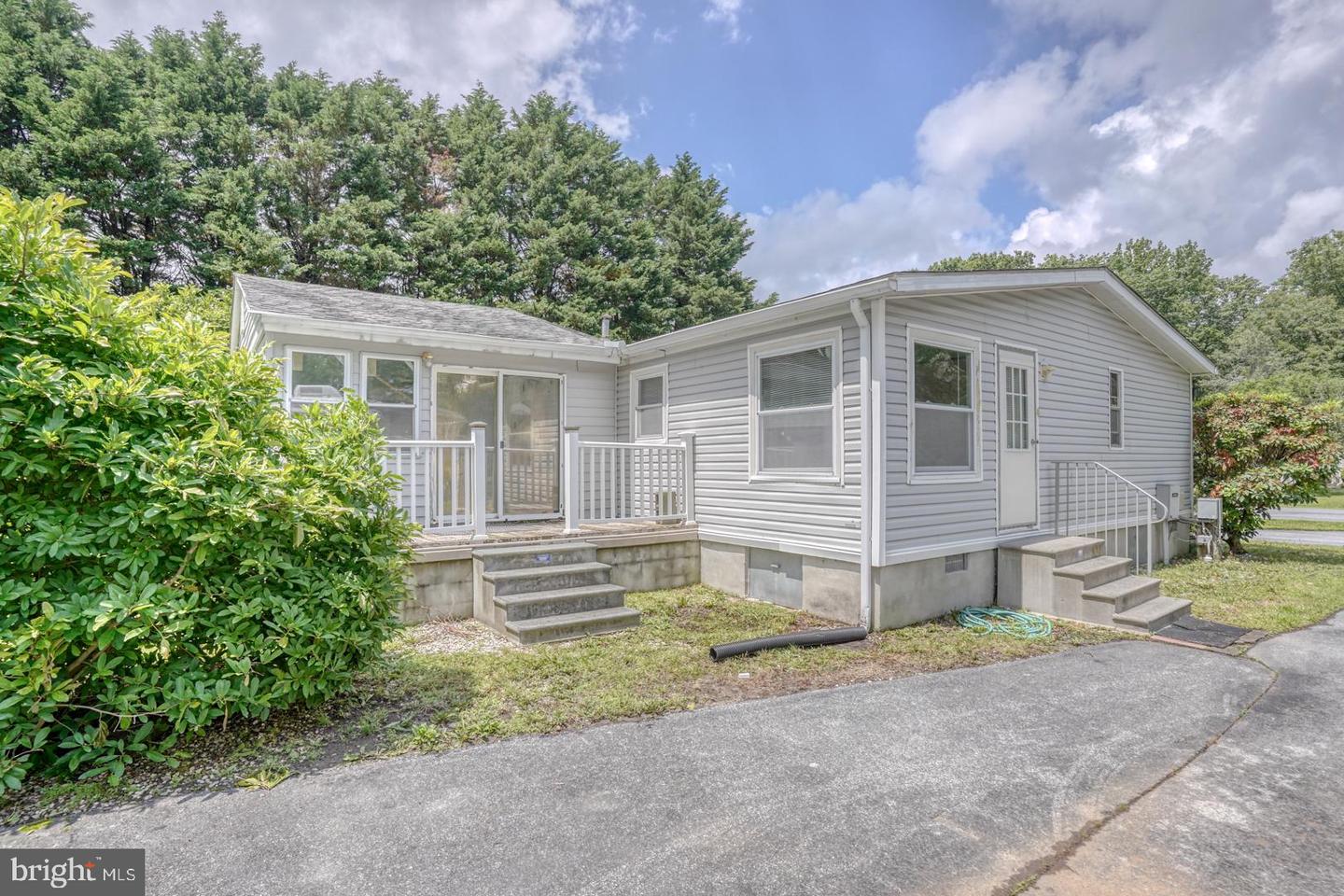 32588 Captains Way