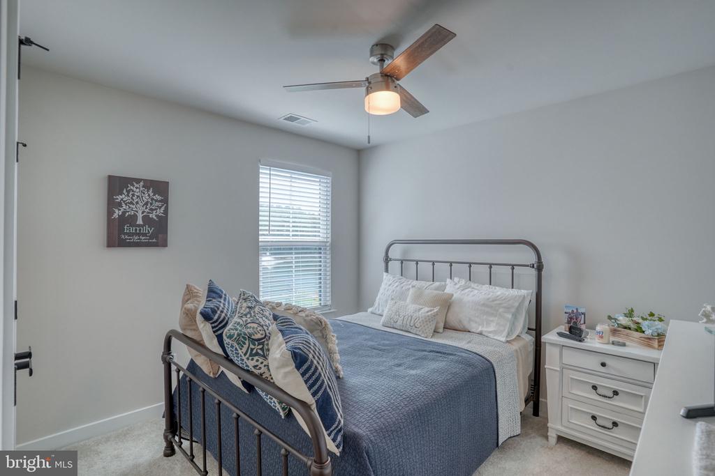 32471 MORRIS TRAIL