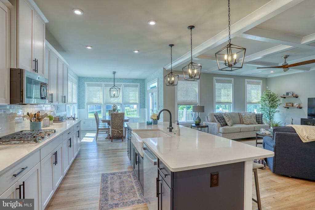 32471 MORRIS TRAIL