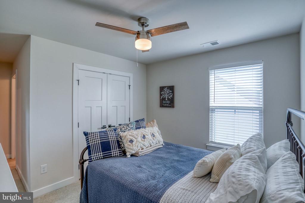 32471 MORRIS TRAIL