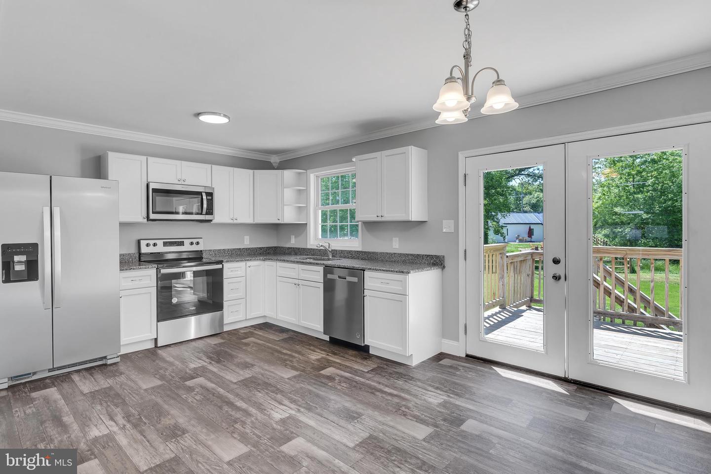 39 Middle Rd