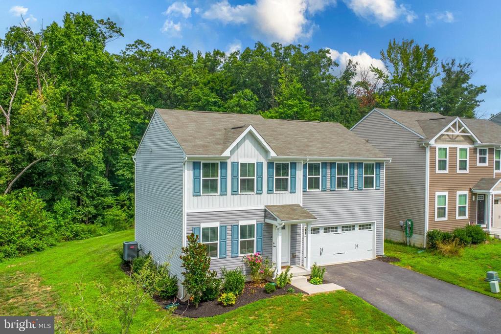 13 Bayberry Dr