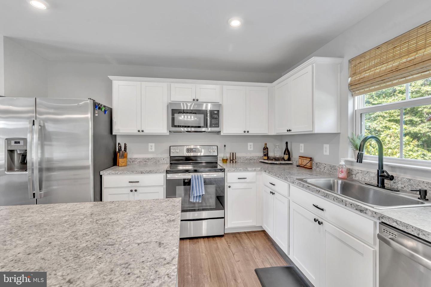 13 Bayberry Dr