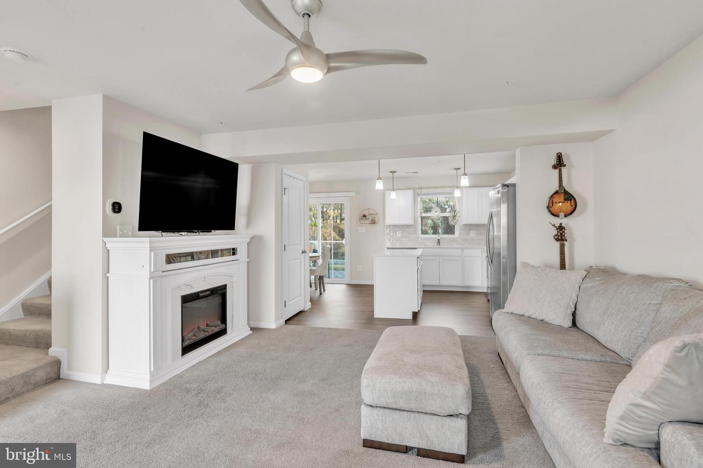 48 Azalea Cir