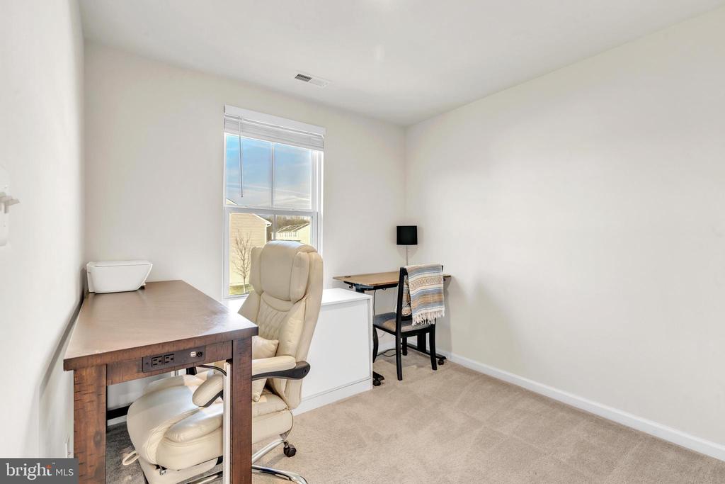 48 Azalea Cir