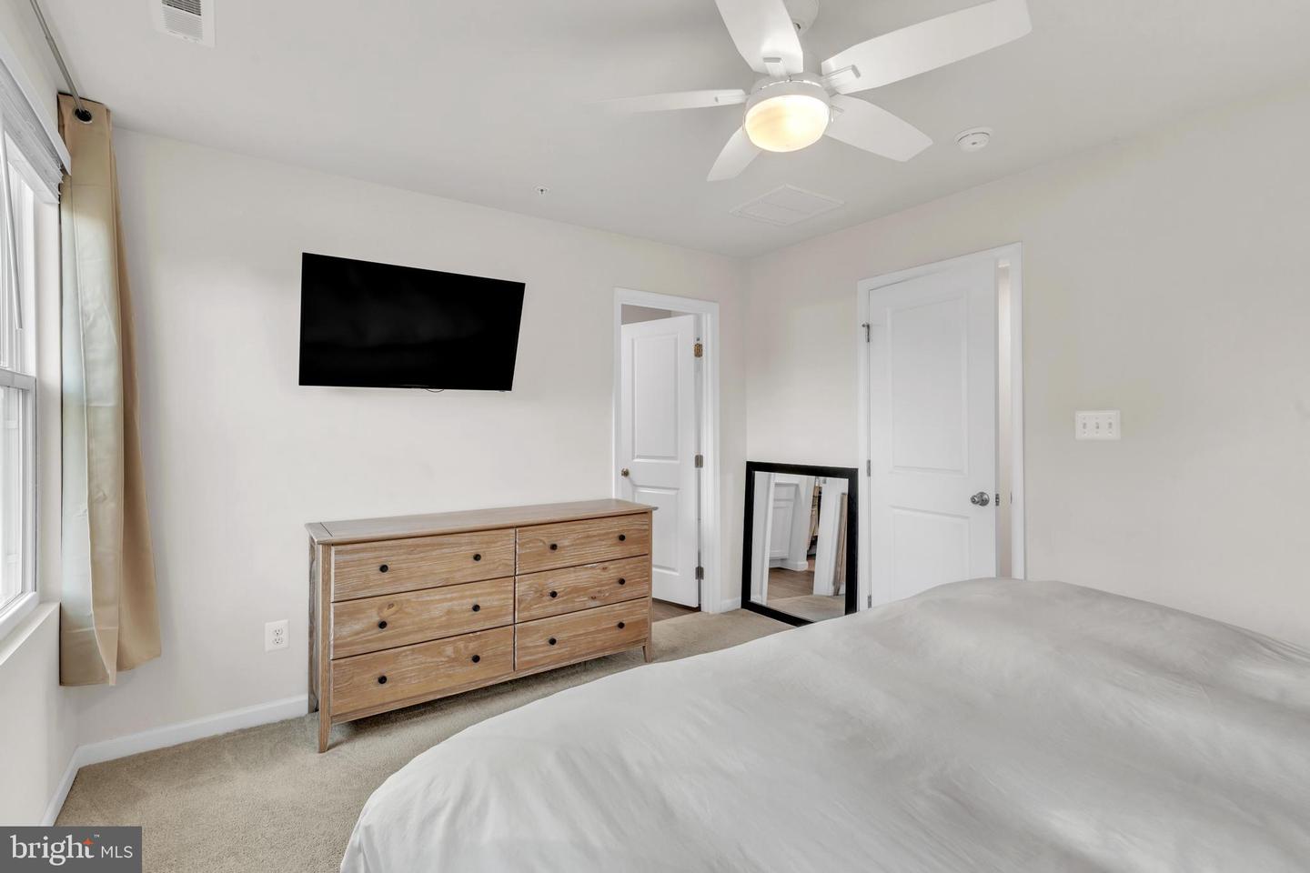 48 Azalea Cir