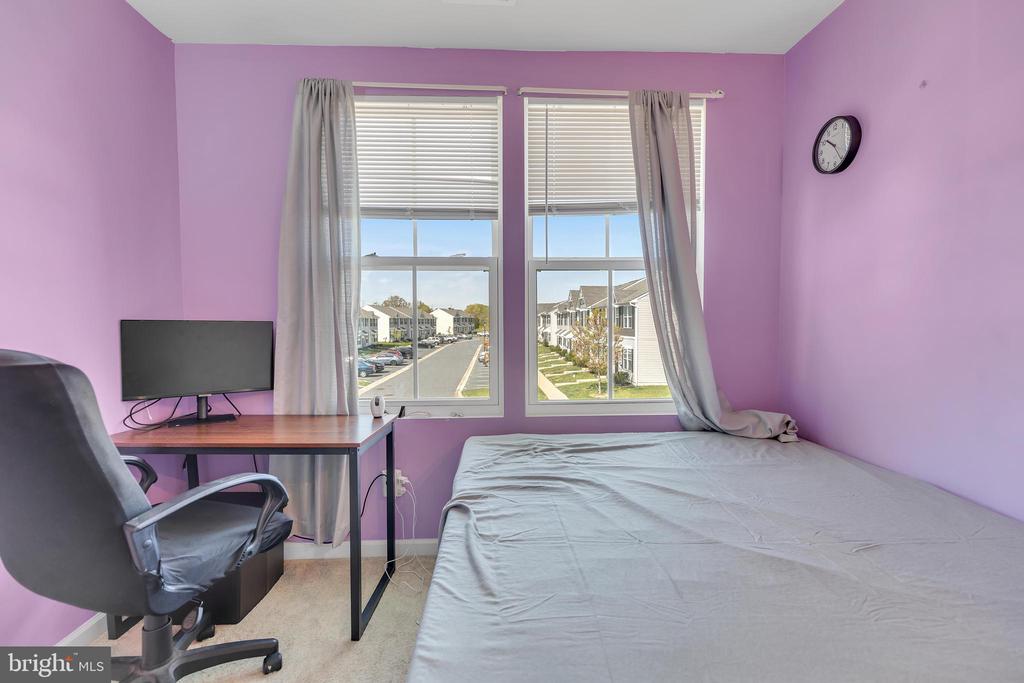 46 Azalea Cir