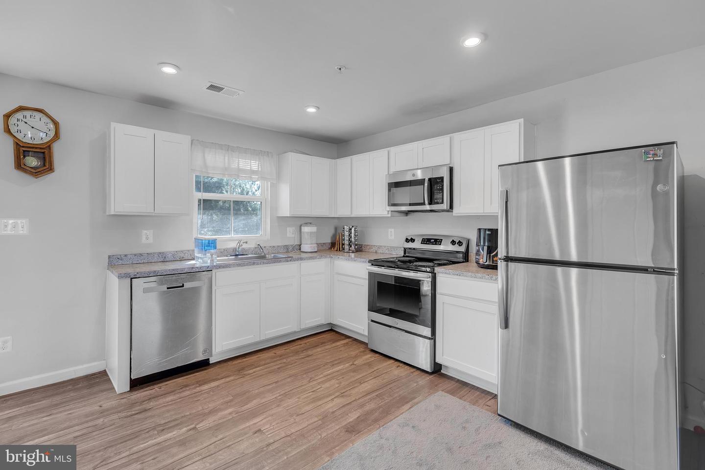 46 Azalea Cir