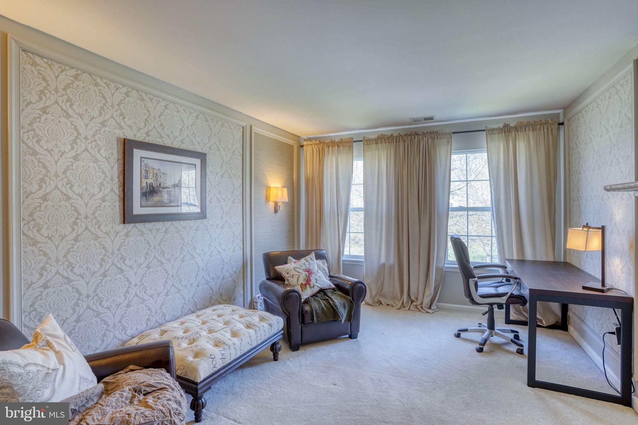 25 CRESCENT LINKS DRIVE