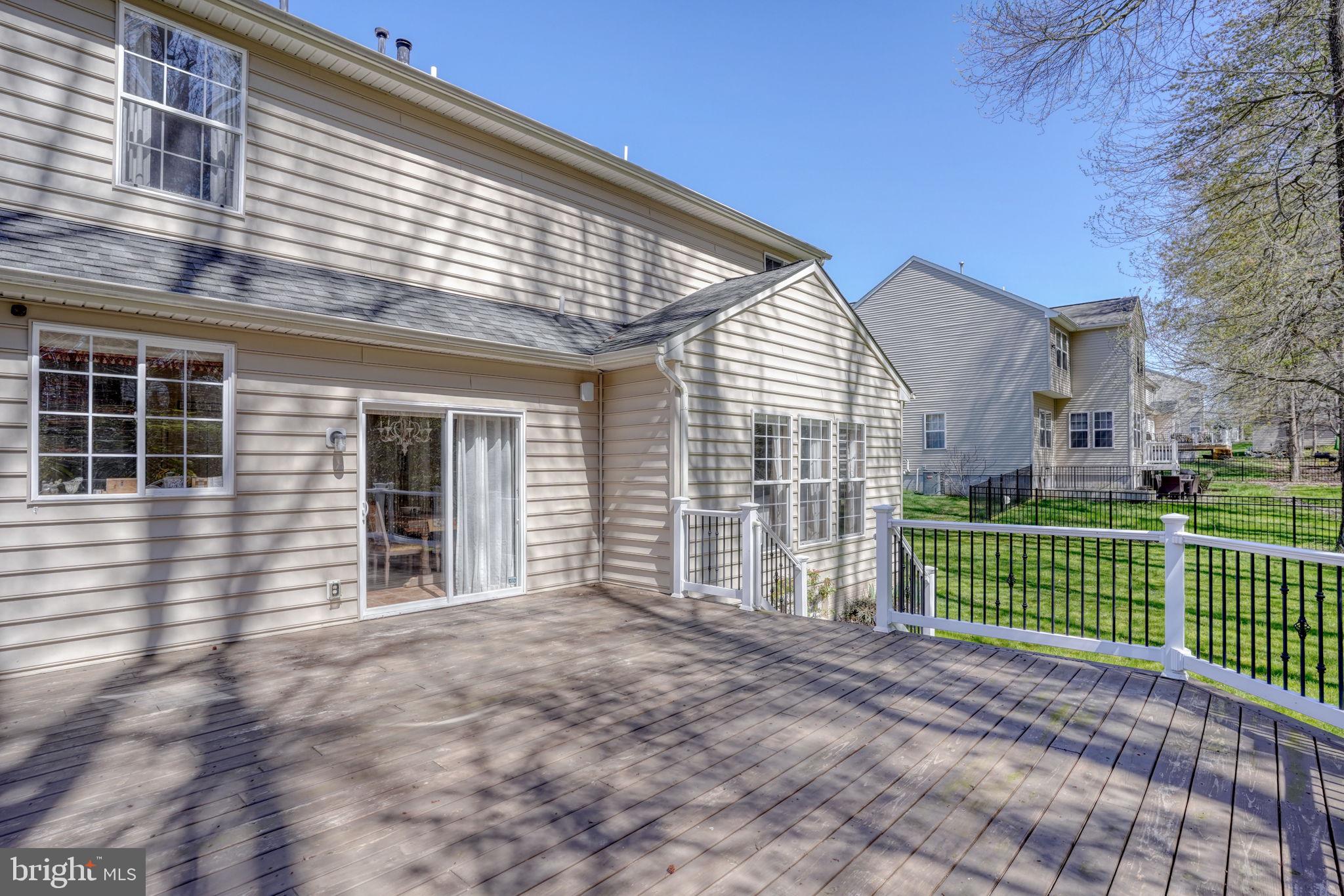 25 CRESCENT LINKS DRIVE