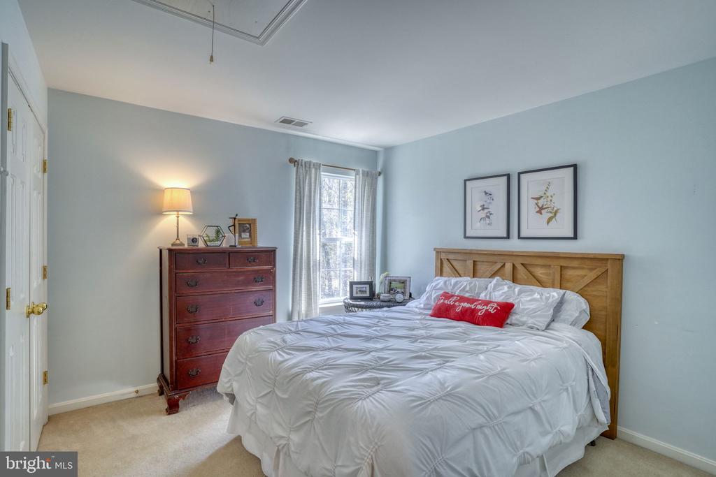 25 CRESCENT LINKS DRIVE