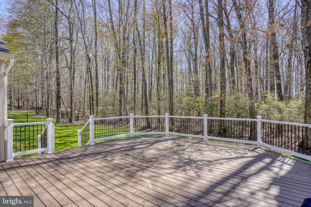 25 CRESCENT LINKS DRIVE