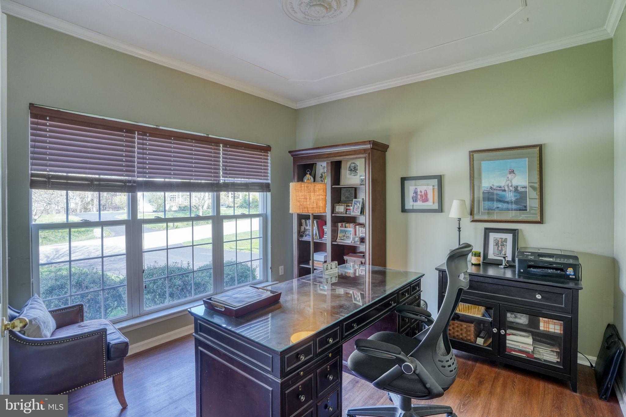 25 CRESCENT LINKS DRIVE