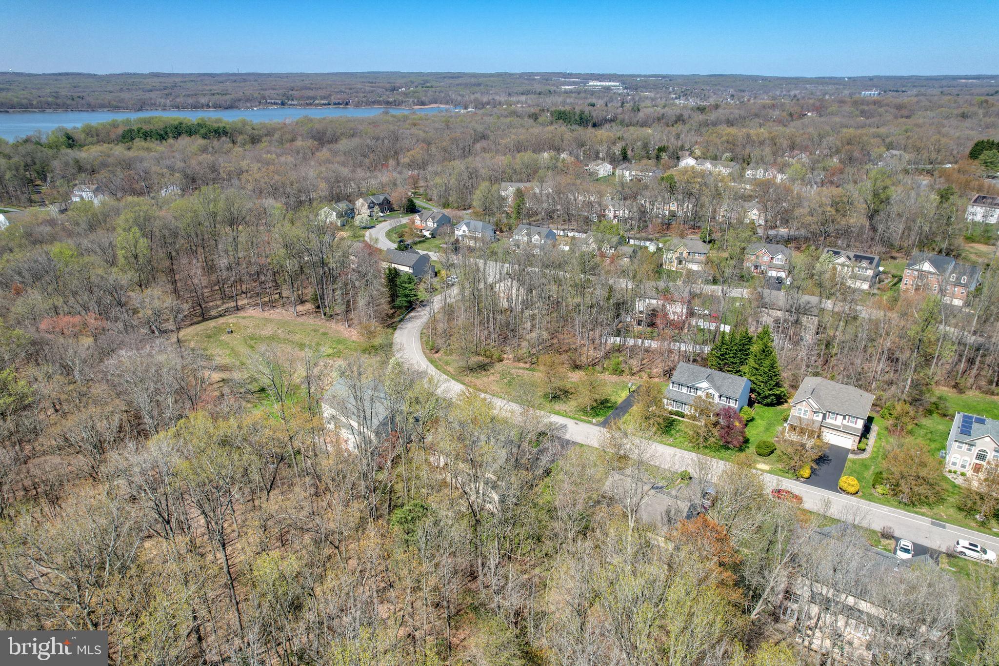 25 CRESCENT LINKS DRIVE