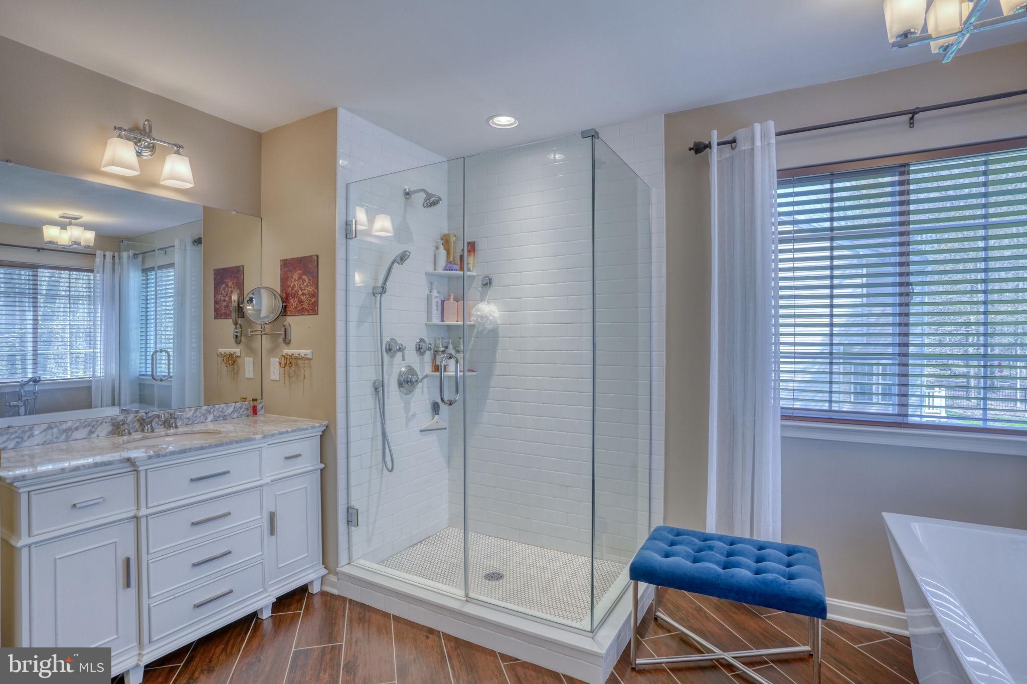 25 CRESCENT LINKS DRIVE