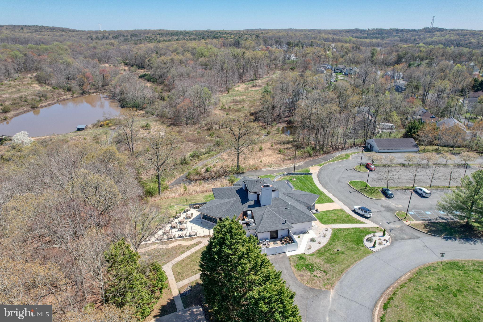 25 CRESCENT LINKS DRIVE