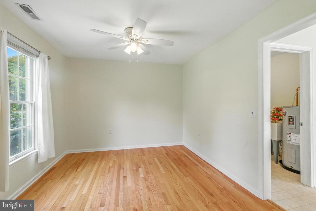 200 FEY ROAD