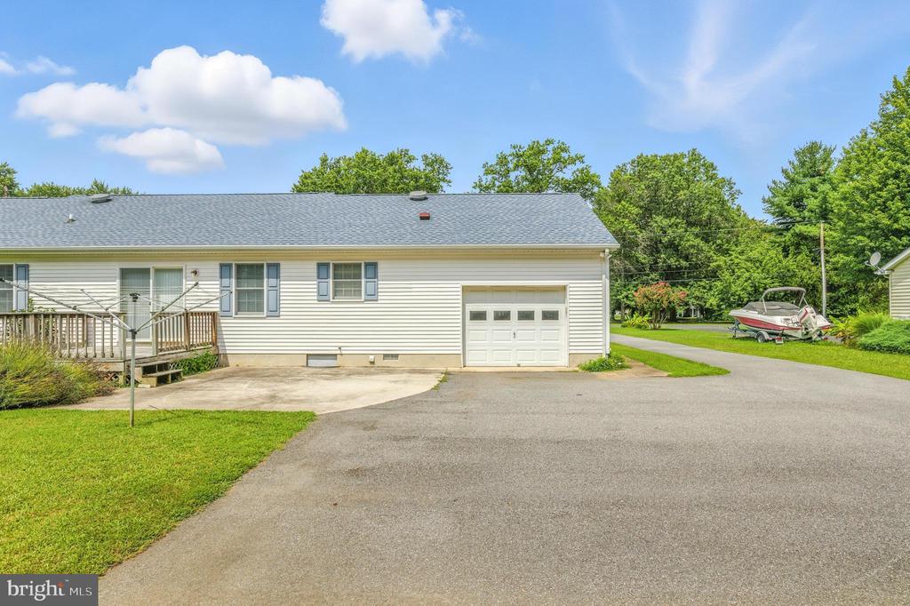 200 FEY ROAD