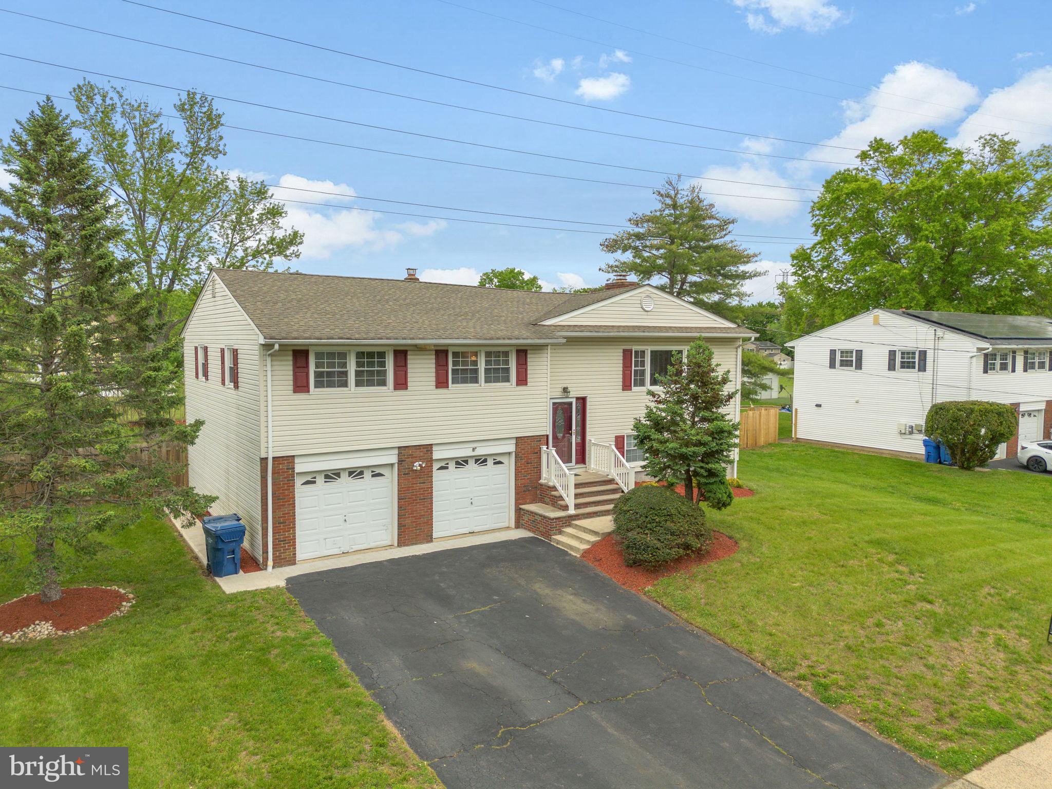 1305 CARLISLE ROAD