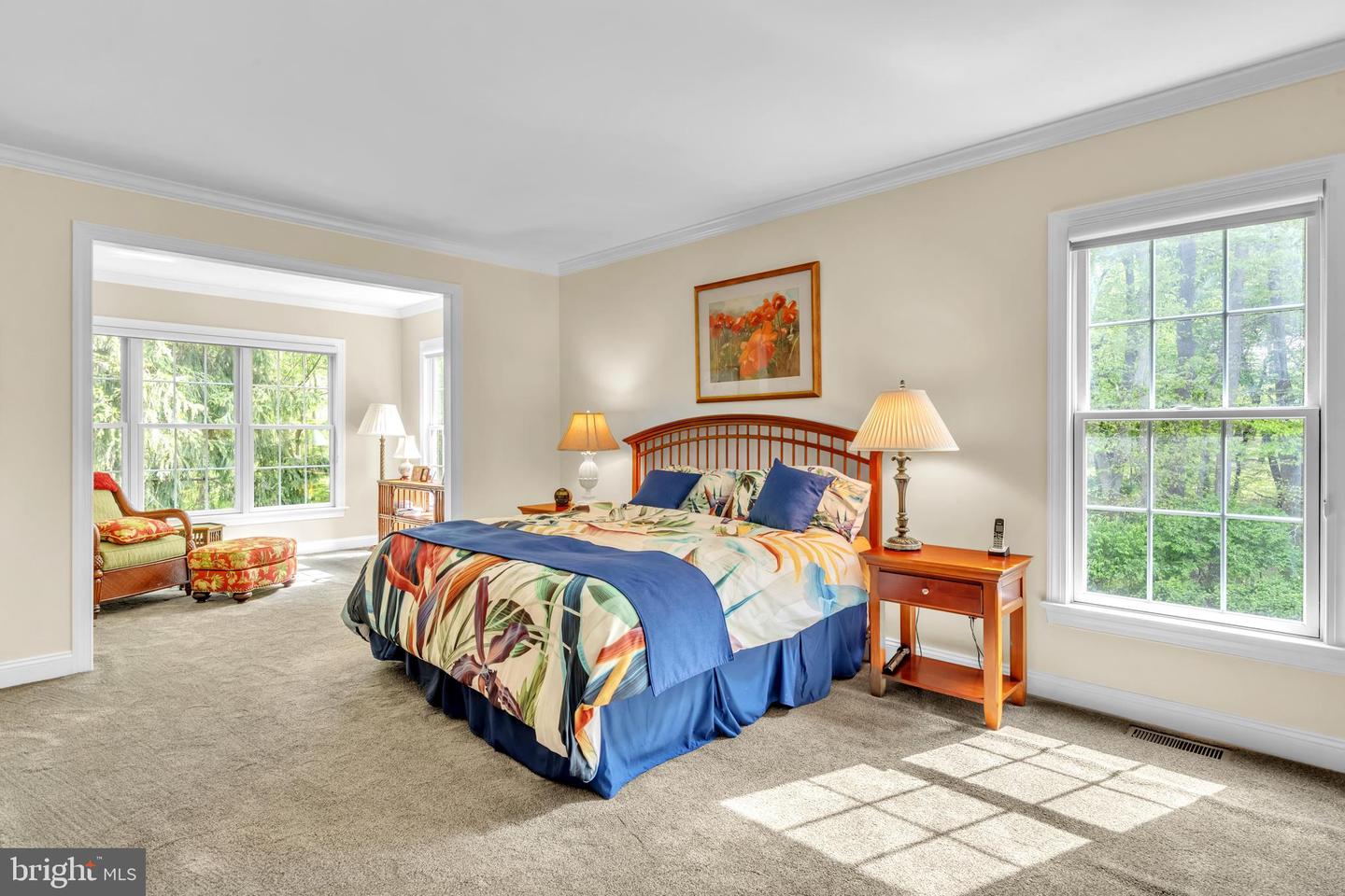 318 Hyde Park Rd