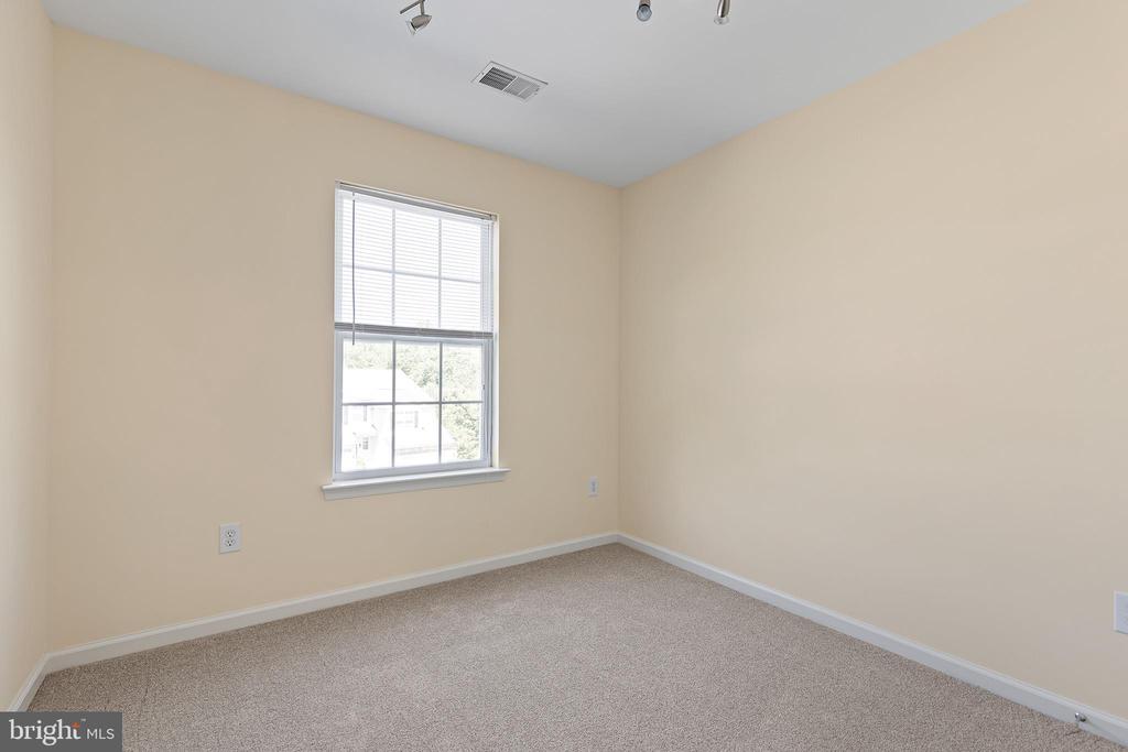 60 LUKENS MILL DRIVE