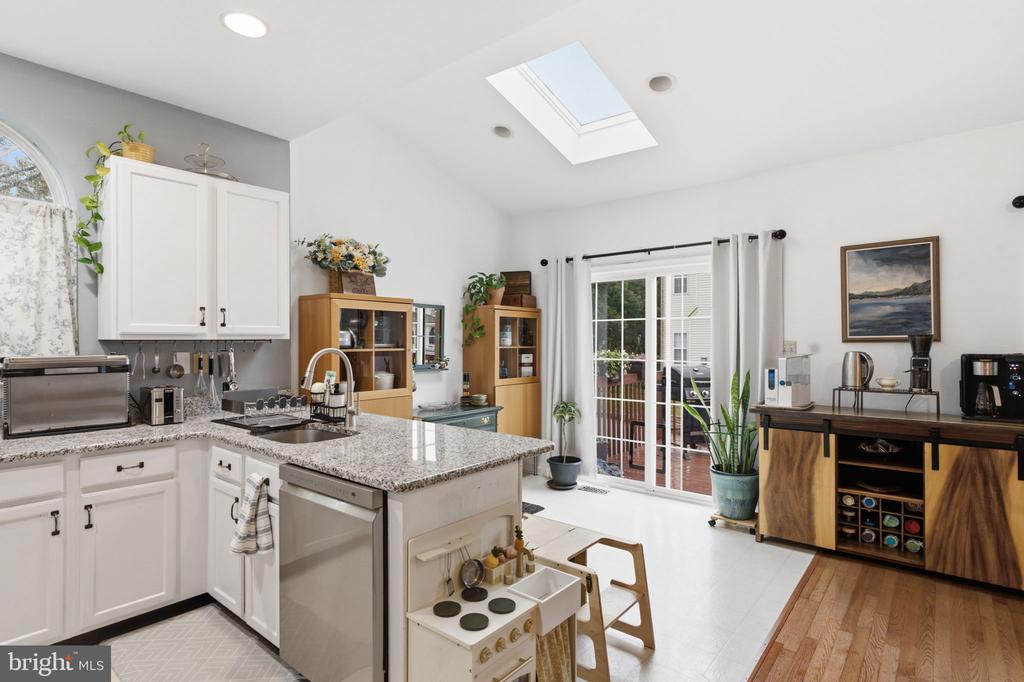 373 GALWAY DRIVE