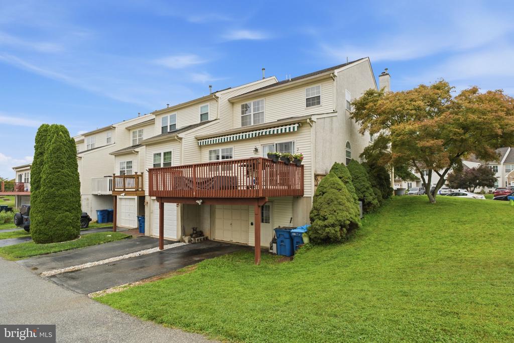 373 GALWAY DRIVE