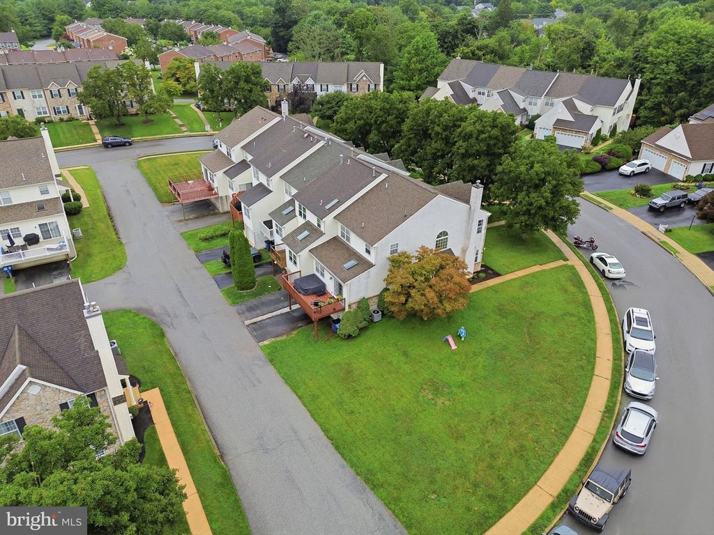 373 GALWAY DRIVE