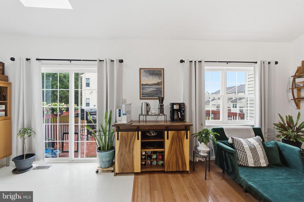 373 GALWAY DRIVE