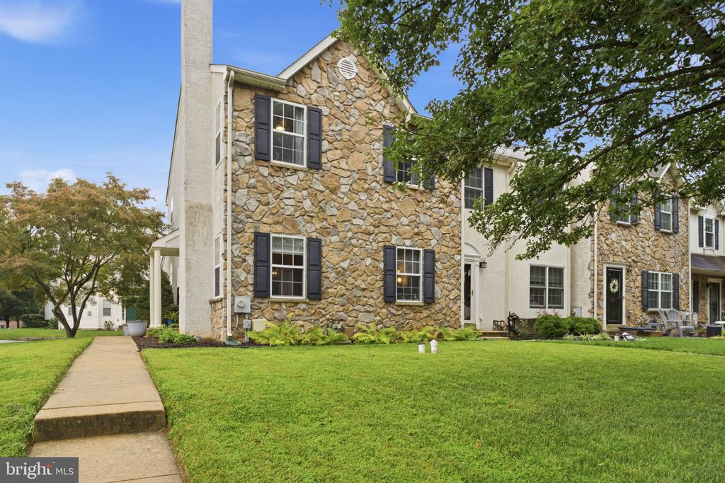 373 GALWAY DRIVE
