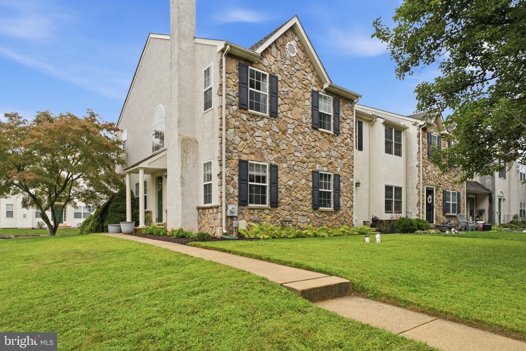373 GALWAY DRIVE