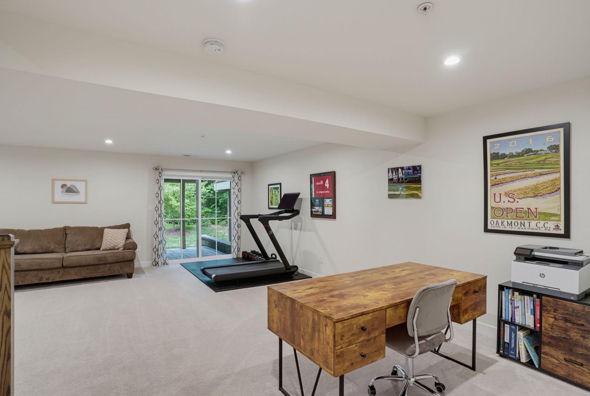 1237 BENJAMIN