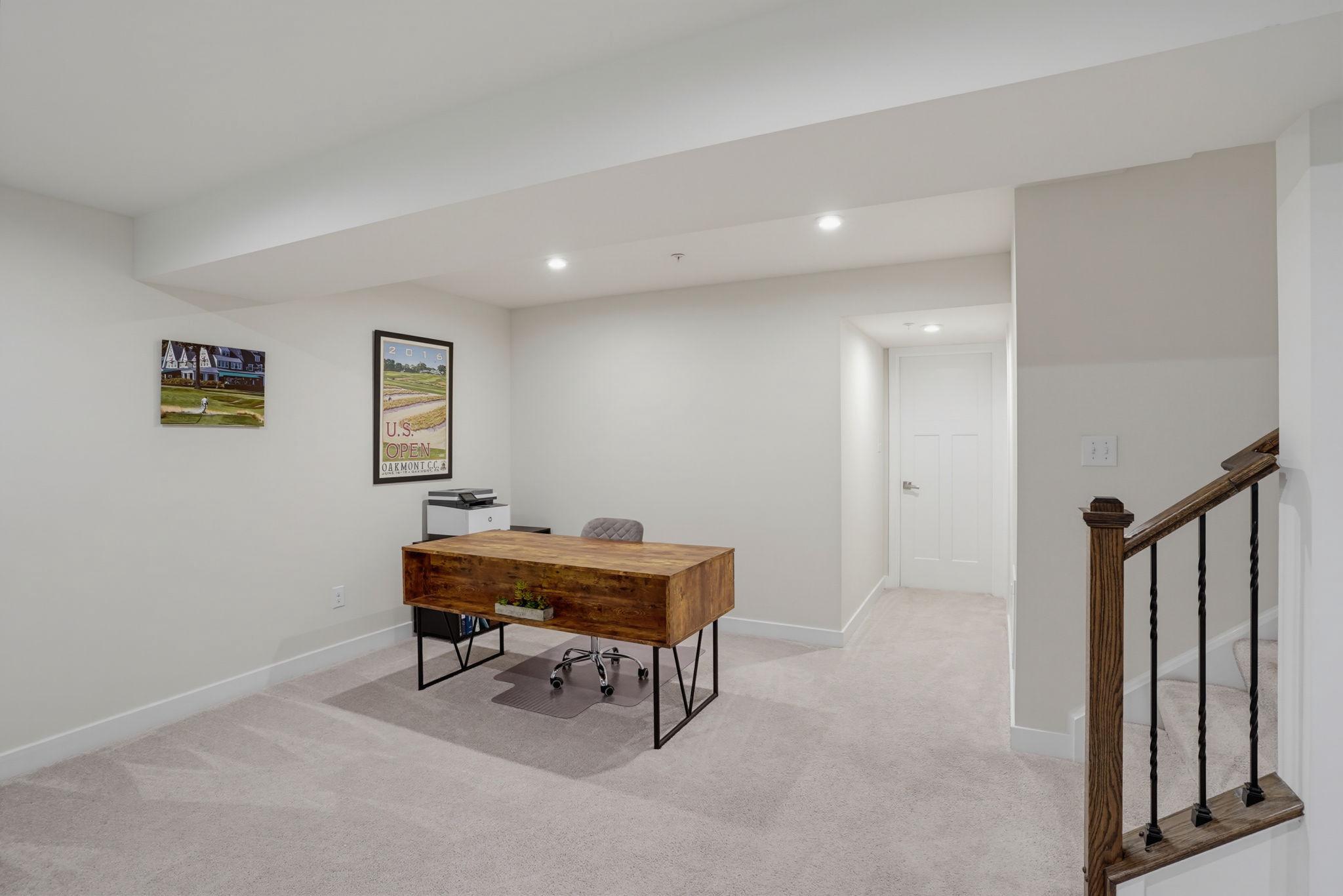 1237 BENJAMIN