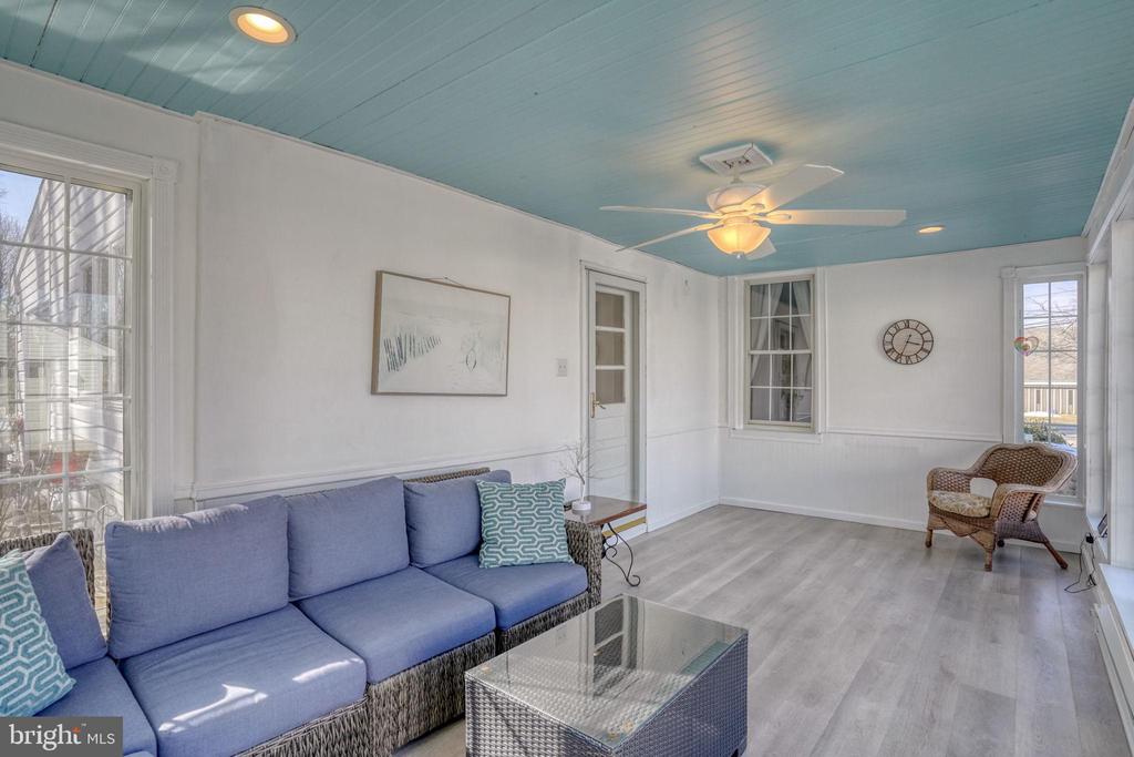 1078 SMITHBRIDGE