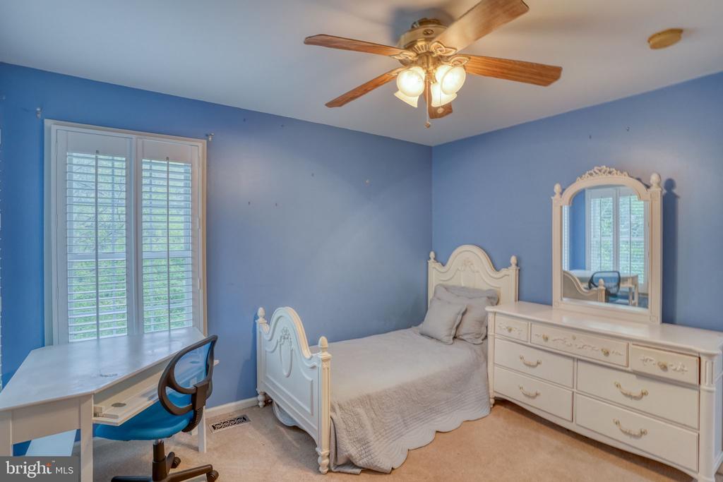 357 WILLITS WAY
