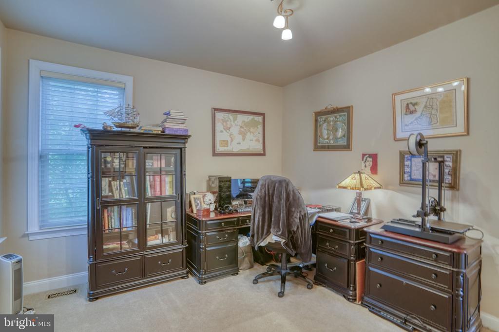 357 WILLITS WAY