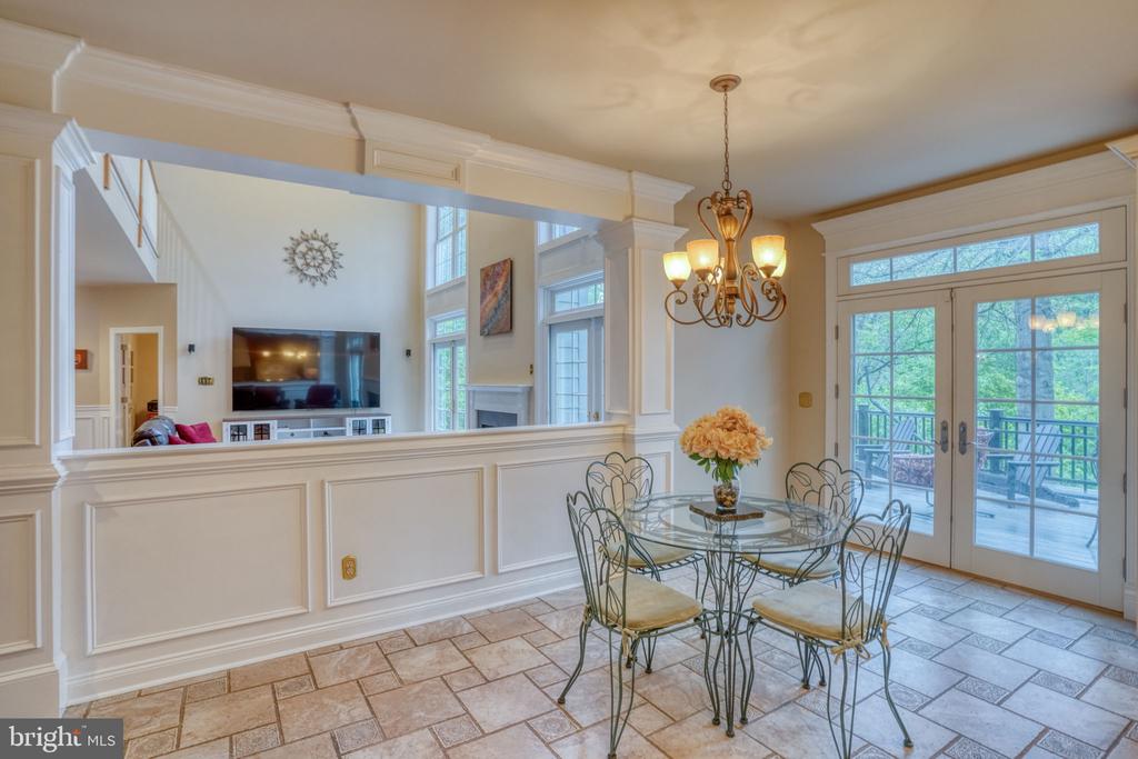 357 WILLITS WAY