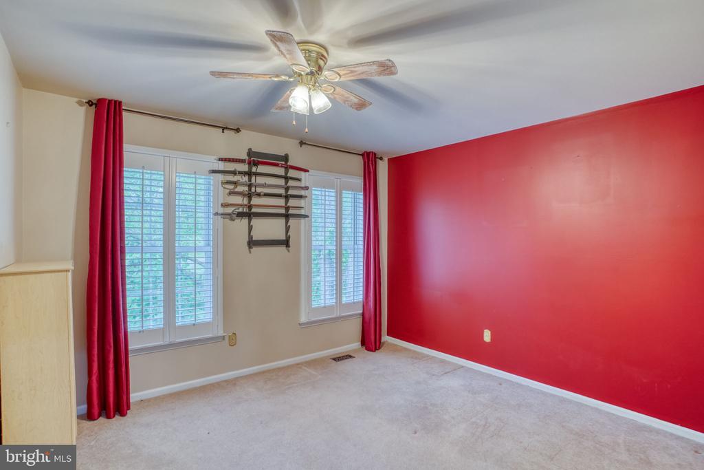 357 WILLITS WAY