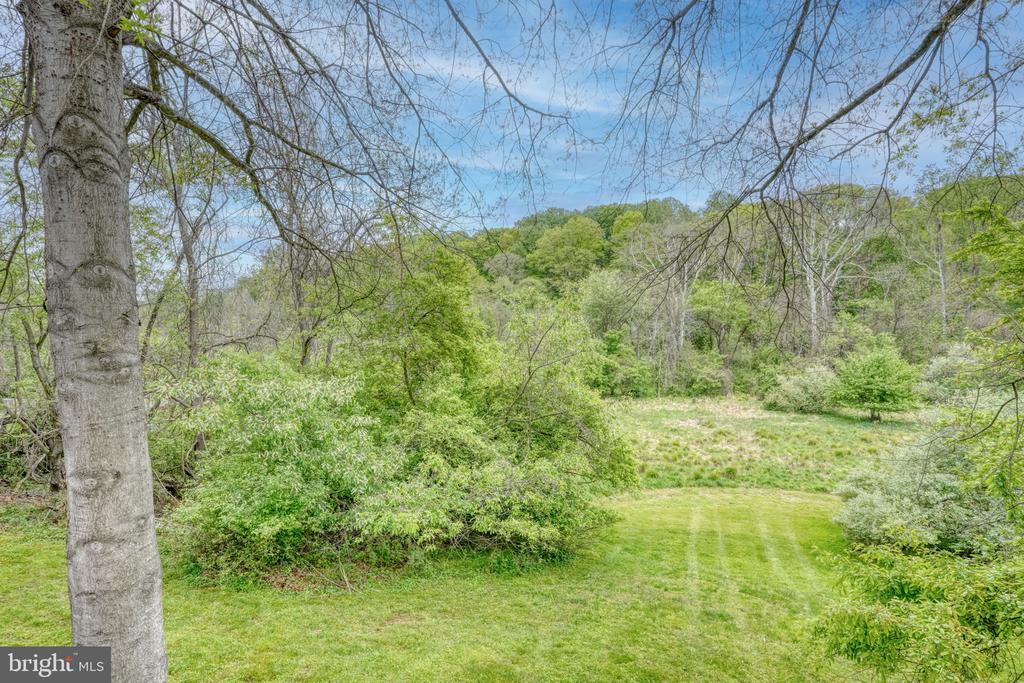 357 WILLITS WAY