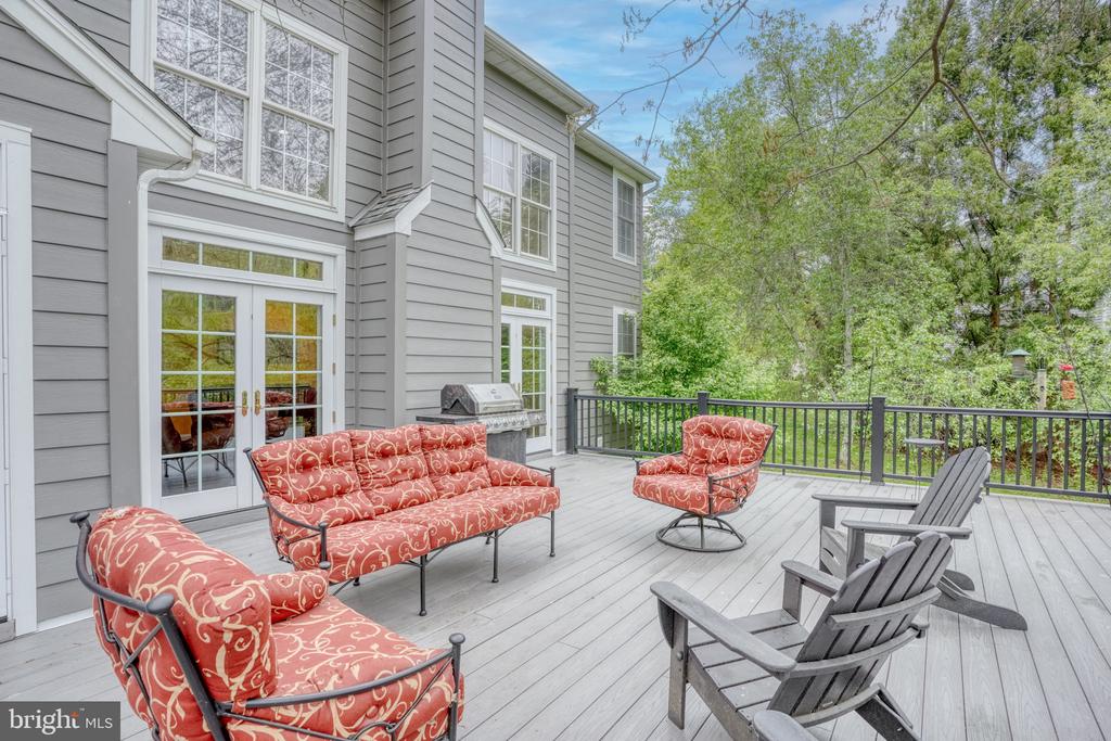 357 WILLITS WAY