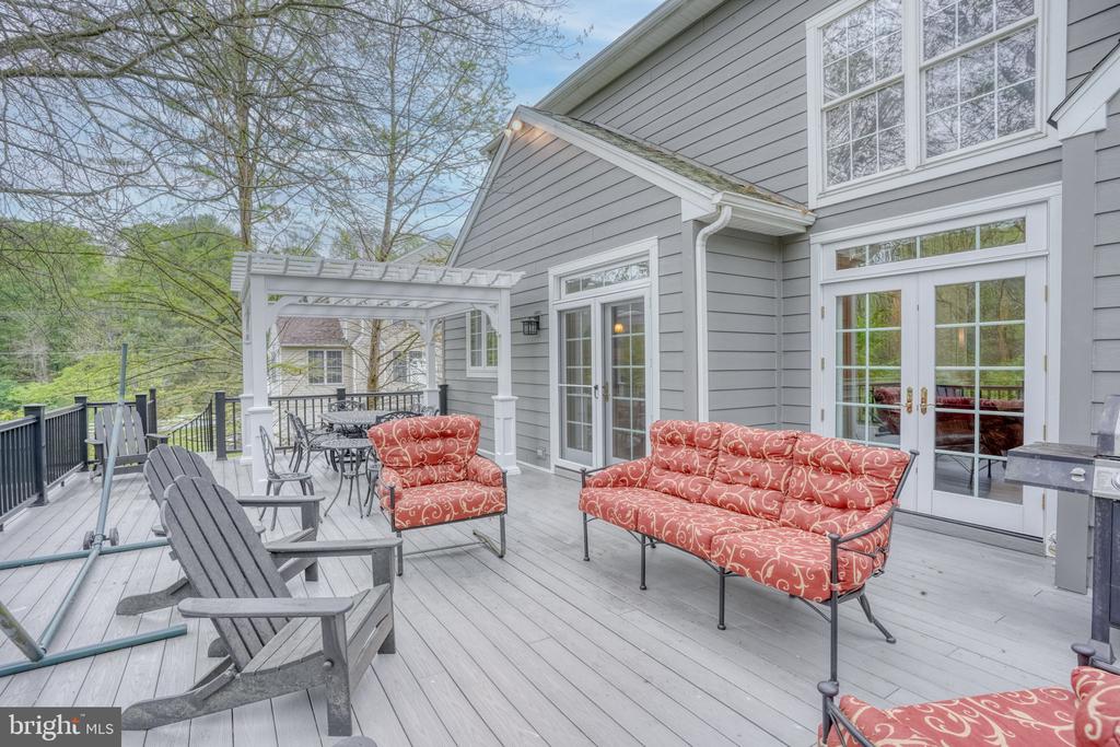 357 WILLITS WAY