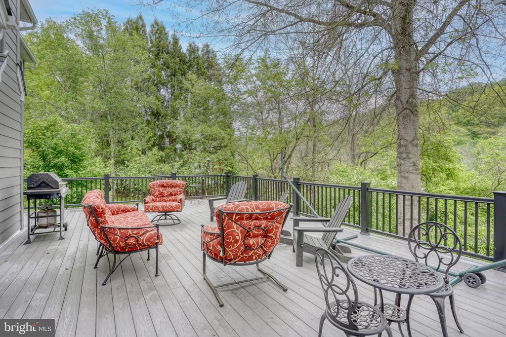 357 WILLITS WAY